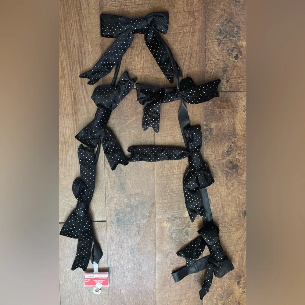 velvet polka dot bow garland 4 sets NWT NEW 6 ft each black gold Christmas